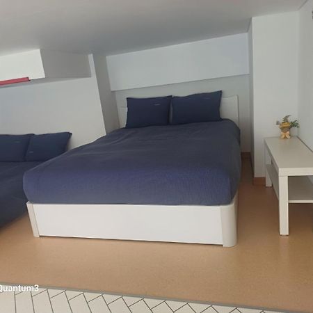 Hongdae Residence - 1Min From Hongik Uni Station Exit #1 Seoul Exterior photo